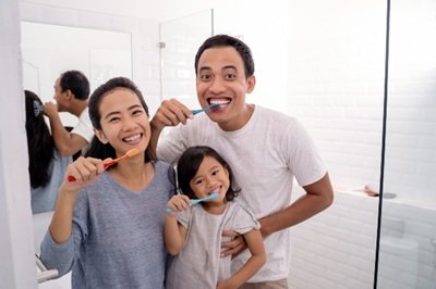 How Family Dentists Adapt Treatments For Different Age Groups
