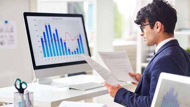 Why Tax Accountants Ensure Accuracy In Financial Reporting